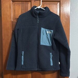 Magellan Outdoors Navy and Light Blue Fleece Jacket